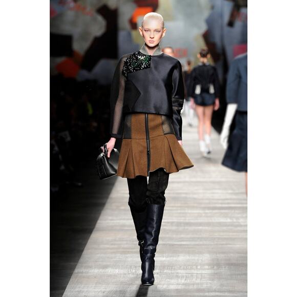 FENDI Fall 2014 Size 6 Navy Green Polyamide Blend Patchwork Back Zip Casual Top - Picture 2 of 13